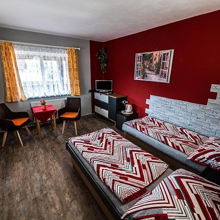 Penzion U Tulaka Dobřichovice Buitenkant foto
